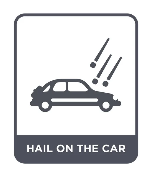 冰雹在汽车图标在时尚的设计风格 冰雹上的汽车图标隔离在白色的背景 冰雹上的汽车矢量图标简单和现代平面符号 — 图库矢量图片