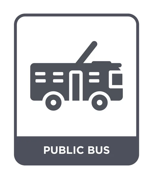 トレンディなデザイン スタイルの公共バスのアイコン 公共バスのアイコンが白い背景で隔離 公共バス ベクトル アイコン シンプルでモダンなフラット記号 — ストックベクタ