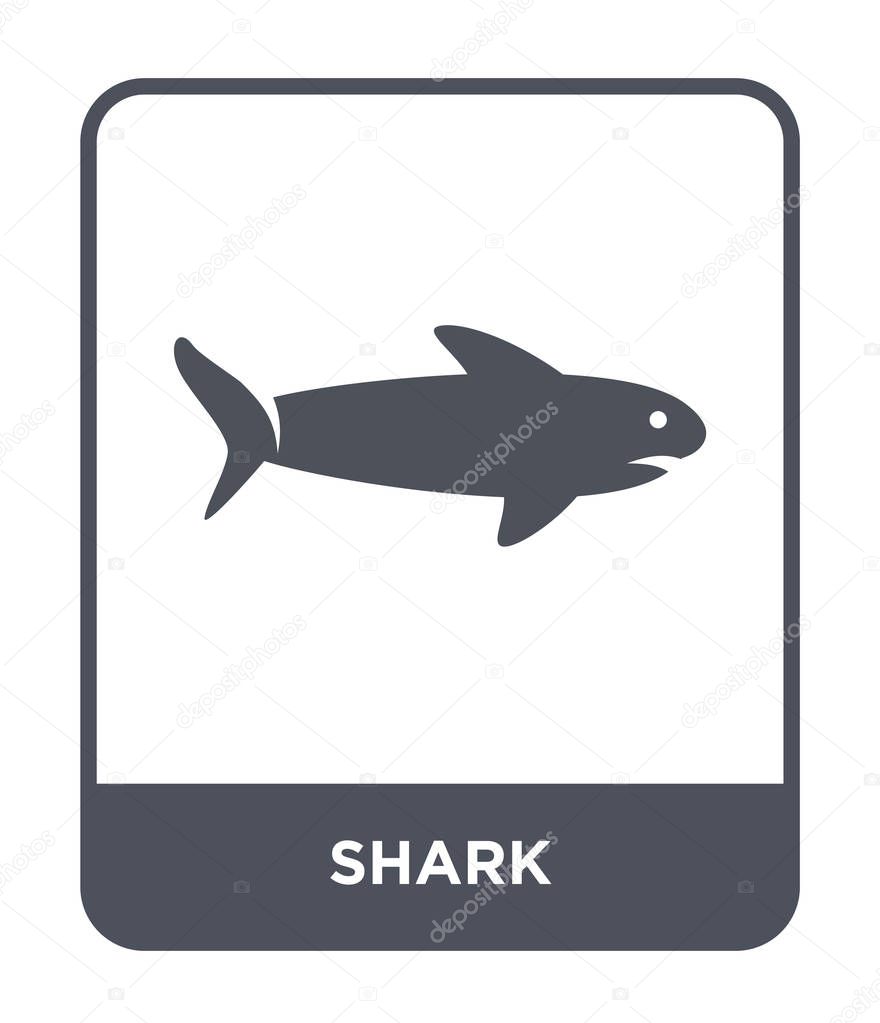 Shark icon in trendy design style. shark icon isolated on white background. shark vector icon simple and modern flat symbol for web site, mobile, logo, app, UI. shark icon vector illustration, EPS10.