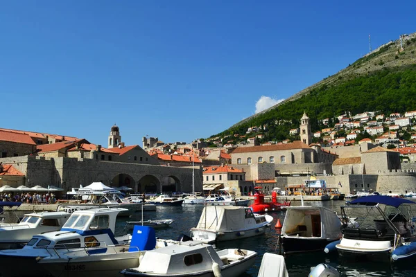 Dubrovnik Croatia September 2014 Oude Haven Van Dubrovnik Muur Van — Stockfoto