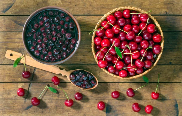 Cherry Jam Clay Bowl Red Ripe Cherries Basket Wooden Table — Stock Photo, Image