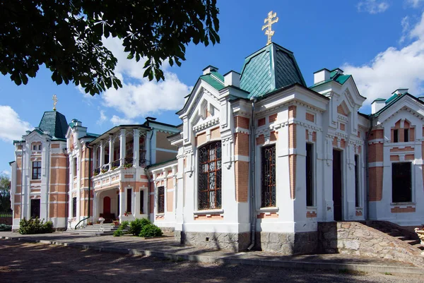 Bellissimo Palazzo Contro Cielo Blu Hoetsky Manor Tomashevka Regione Kiev — Foto Stock
