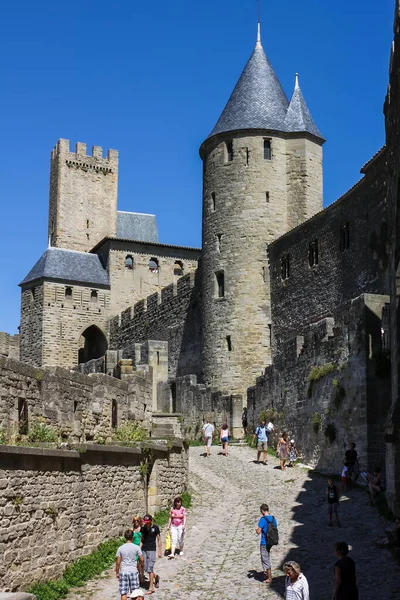 Francja Carcassonne Sierpnia 2014 Potężne Fortyfikacje Bastiony Zamku Carcassonne Piękne — Zdjęcie stockowe