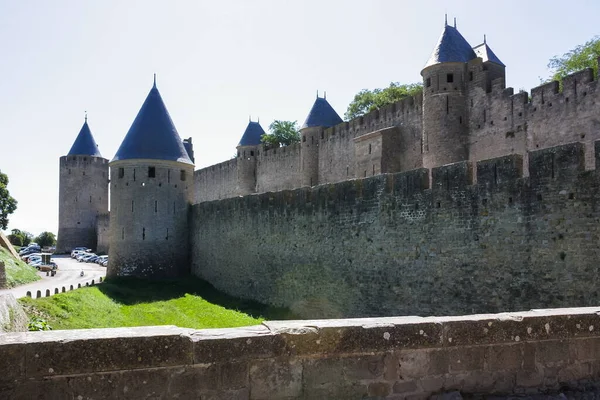 2014 France Carcassonne Augaugust 2014 요새와 카르카손 아름다운 원뿔형푸른 — 스톡 사진