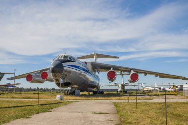 Kiev, Ukrayna - 29 AUGust 2020: Ukrayna Devlet Havacılık Müzesi 'ndeki Ilyushin Il-76 