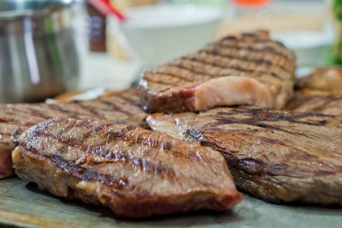 kızarmış biftek mermer sığır eti