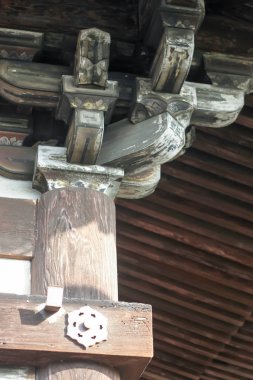 Kyoto, Japonya - 2010: Bina ortak yapısı içinde Kiyomizu-dera Tapınağı, Kyoto