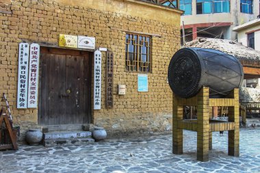 Qingkou halk Köyü'nde bir bronz yaldızlı davul