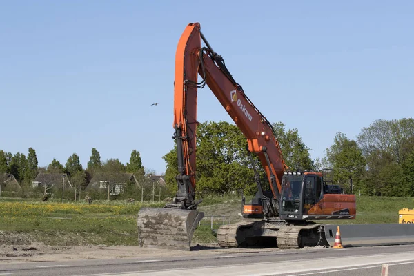 Grootebroek Netherlands May 2018 Parked Orange Crane Caterpillar Tracks Groundwork — Stock Photo, Image