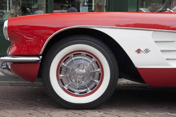 Rubber Wheels Part Side Old Chevrolette Corvette — Stock Photo, Image