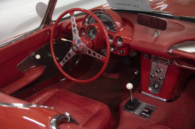 Venrhuizen, Hollanda -14 Mei 2019: Spor otomobil Chevrolet Corvette Iç 