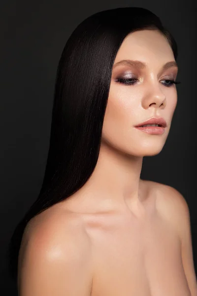 Krásná Mladá Žena Čistou Svěží Pletí Perfektní Make Beauty Fashion — Stock fotografie