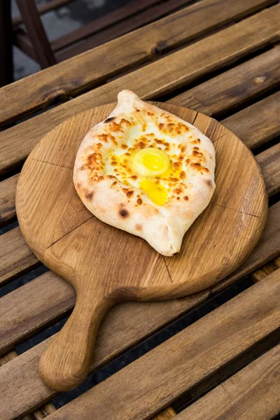 Khachapuri Agiario Torta Aperta Con Mozzarella Uovo Cucina Georgiana — Foto Stock