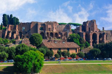 Circus Maximus, İtalya 'nın başkenti Roma' da bulunan antik bir Roma yarış arabası stadyumu..