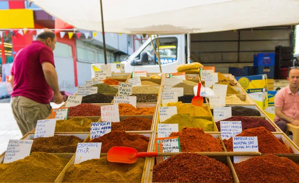 Kanakli Alanya Türkei Mai 2018 Östliche Gewürze Tüten Werden Auf — Stockfoto