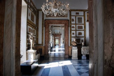 Roma, İtalya - 09 Ekim 2009: Capitolini Müzesi Hall. Palazzo del Conservatori, Campidoglio Meydanı. Nuovo Sarayı