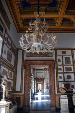 Roma, İtalya - 09 Ekim 2009: Capitolini Müzesi Hall. Palazzo del Conservatori, Campidoglio Meydanı. Nuovo Sarayı