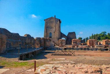 Circus Maximus, İtalya 'nın başkenti Roma' da bulunan antik bir Roma yarış arabası stadyumu..