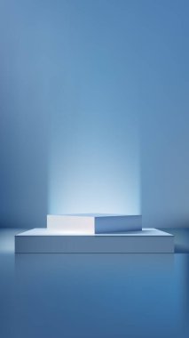 3D podyum sahnesi, iki katmanlı mavi ve beyaz platformlu. Yansıtıcı ve minimalist bir yüzeyden gelen hafif ışık demeti. Ürün modelleme sergisi ve markalaşma sergisi için ideal.