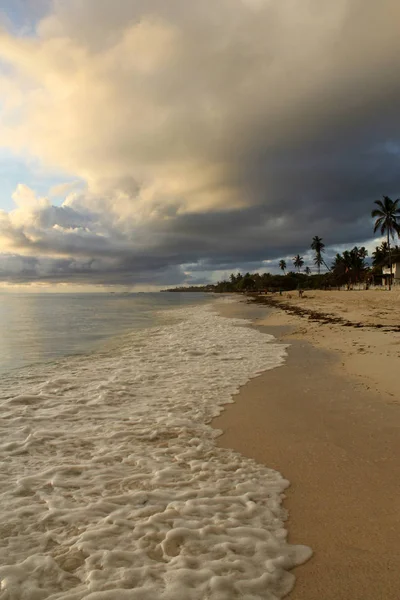 Egzotycznej Plaży Tropikalnych Lato Rano Zanzibar Przed Burza Jambiani Białe — Zdjęcie stockowe