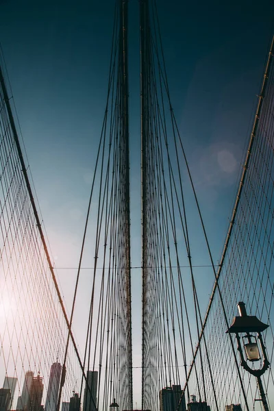 Vista Panorámica Los Detalles Del Puente Brooklyn Luz Del Atardecer —  Fotos de Stock