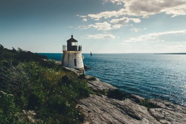 Beyaz Castle Hill Deniz Feneri manzaralı, Newport, Rhode Island, Abd
