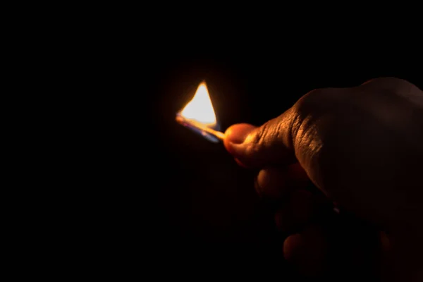 Burning Match Dark Background Male Hand Blackout — Stock Photo, Image