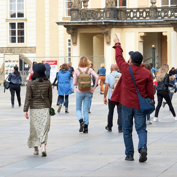 Praga República Checa Octubre 2019 Turistas Todo Mundo Durante Visita — Foto de Stock