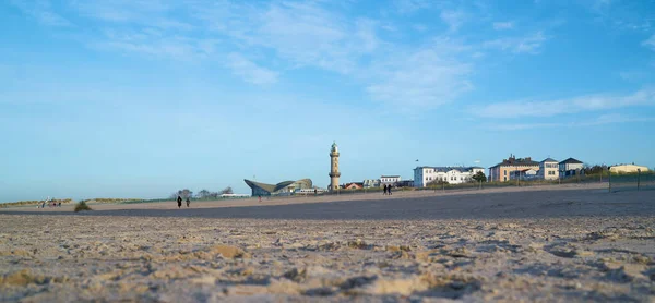 Warnemuende Germany January 2020 Beach Warnemuende Germany View Landmarks Lighthouse — Stock Photo, Image