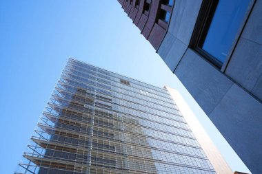  Berlin 'deki Potsdamer Platz' daki modern ofis binaları                              