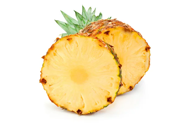 Rijpe Ananas Tropisch Fruit Close Geïsoleerd Wit — Stockfoto