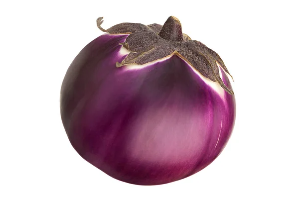 紫色圆形茄子 在白色背景上分离 — 图库照片