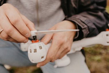 drone derleme eller tarafından