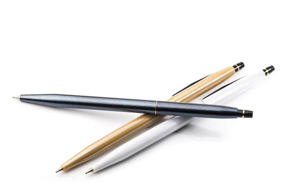Две Шариковые Ручки Изолированные Белом Фоне Крупным Планом — стоковое фото