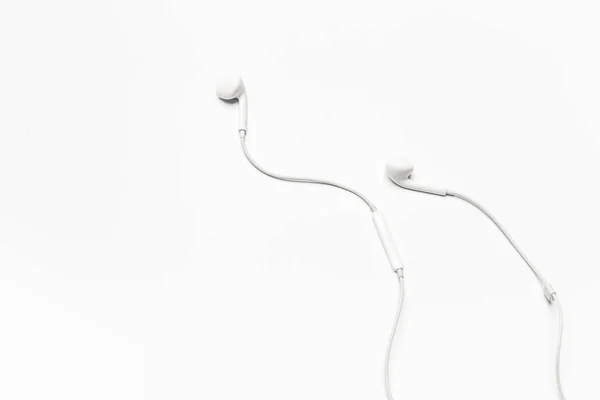 Weiße Kopfhörer Isoliert Auf Weißem Hintergrund — Stockfoto