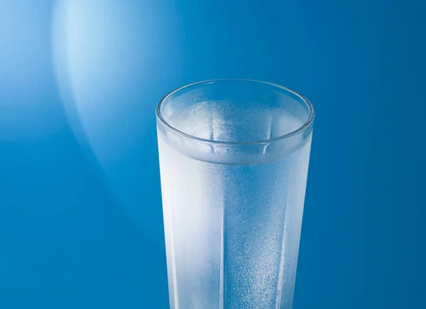 Glass of cold drinking water — Stock Photo, Image