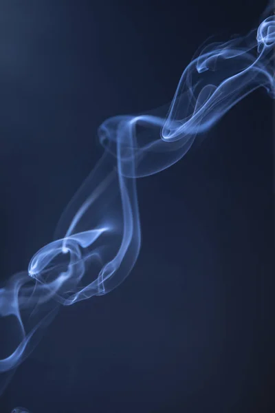 Abstractos remolinos de humo azul —  Fotos de Stock
