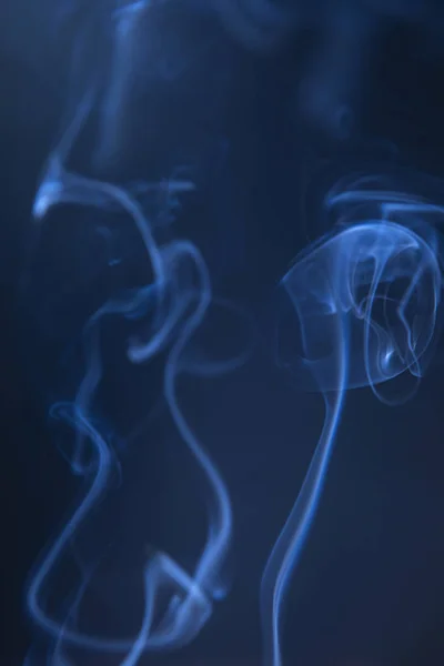 Abstrakt blå rök virvlar — Stockfoto
