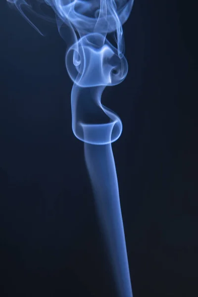 Abstractos remolinos de humo azul —  Fotos de Stock