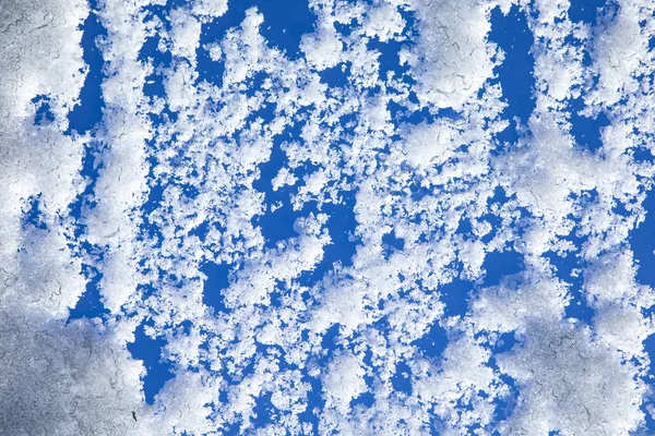 Fereastra acoperită cu zăpadă — Fotografie, imagine de stoc