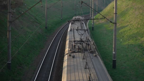 Luftaufnahme Des Fahrenden Zuges — Stockvideo