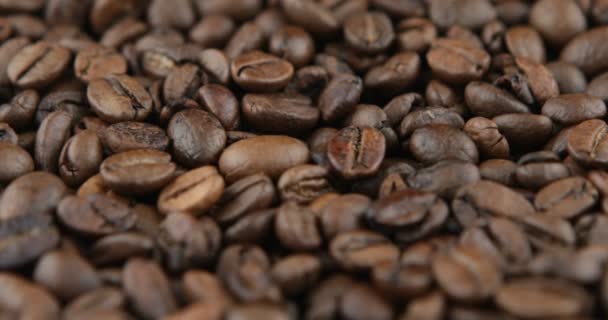 Los Granos Café Tuestan Una Sartén — Vídeos de Stock