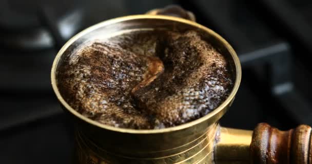 Matlagning Turkiskt Kaffe Koppar Cezve — Stockvideo