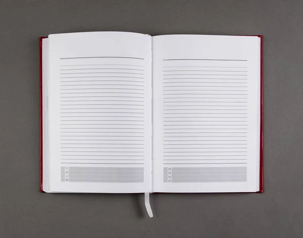 Öppna anteckningsboken med tomma sidor — Stockfoto