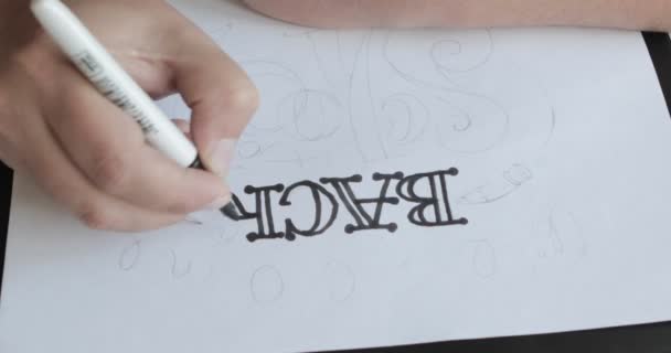 Mannelijke Hand Schrijven Van Tekst Terug Naar School Time Lapse — Stockvideo