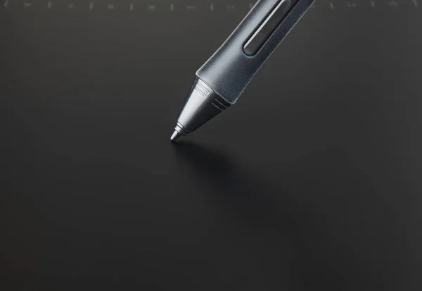 Graphic tablet with pen — Stock Photo, Image