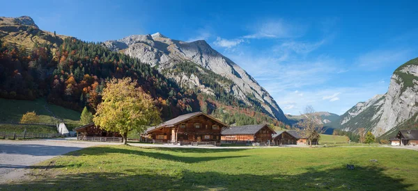 Beroemde Toeristische Attractie Oktober Eng Alp Hutten Karwendel Vallei Tirol — Stockfoto