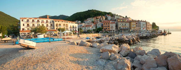Moscenicka Draga, Kroatien, 8 augusti, 2019-bild Harbor w — Stockfoto