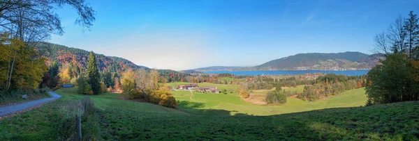 Aussichtspunkt Kleinbuch Schöner Seeblick Tegernsee Bayerische Landschaft Herbst Wanderweg Idyllischer — Stockfoto