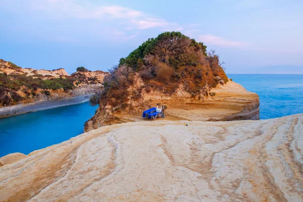Güzel Kayalık Sahil Şeridi Muhteşem Mavi Ionian Sea Sidari Tatil — Stok fotoğraf